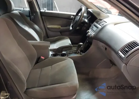 2007 Honda Accord 2.4 Lx z USA, uszkodzony, nr VIN 1HGCM56417A077250